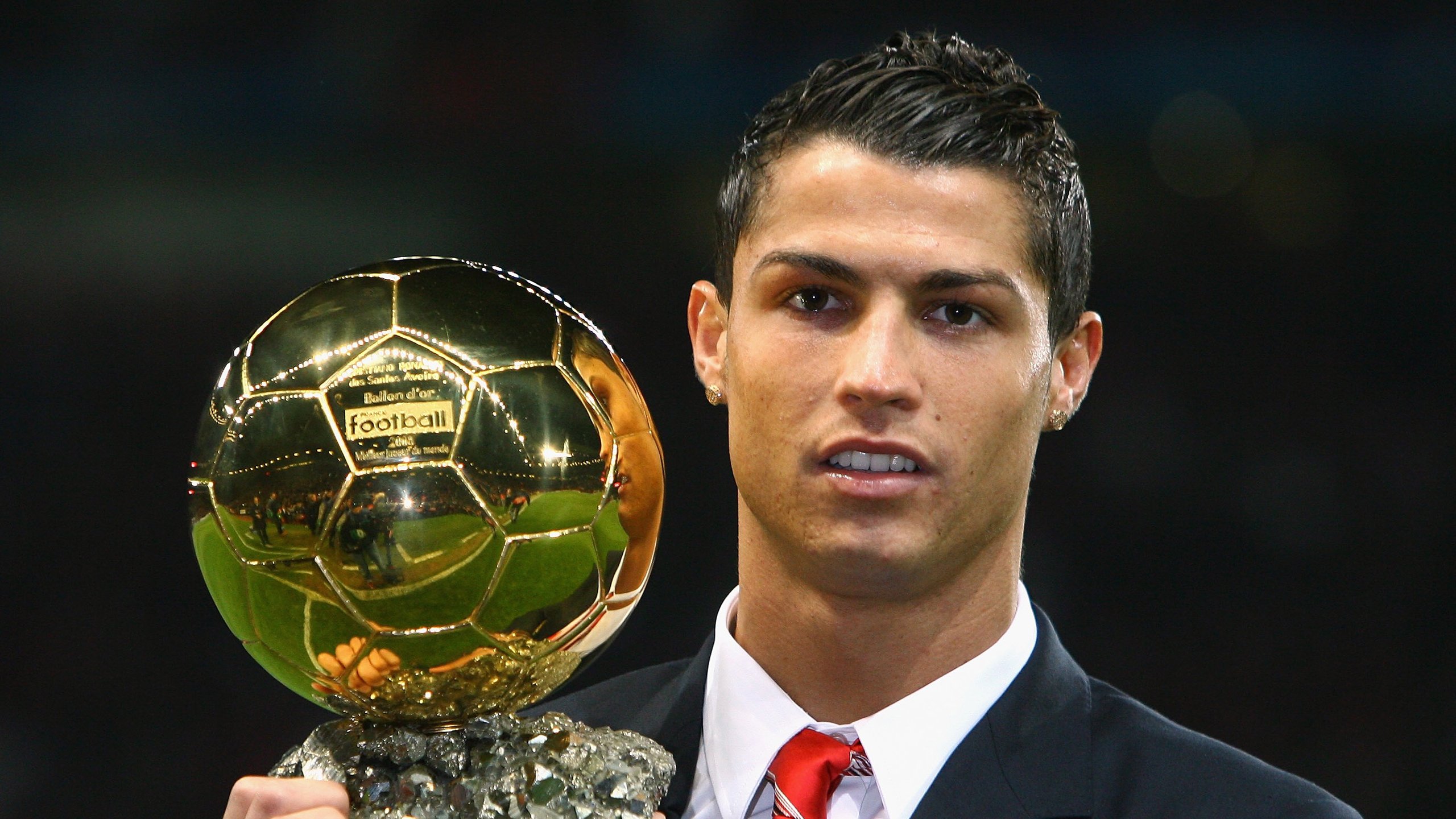 中国足球地方竞赛日益丰富，激发基层群众参与热情，中国足球协会关于足球竞赛规则